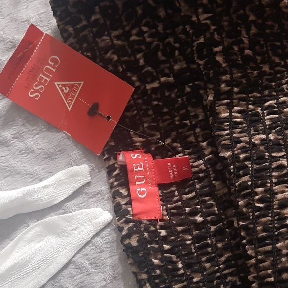 Guess Crop, Skirt and Dress Bundle - Picture 4 of 11